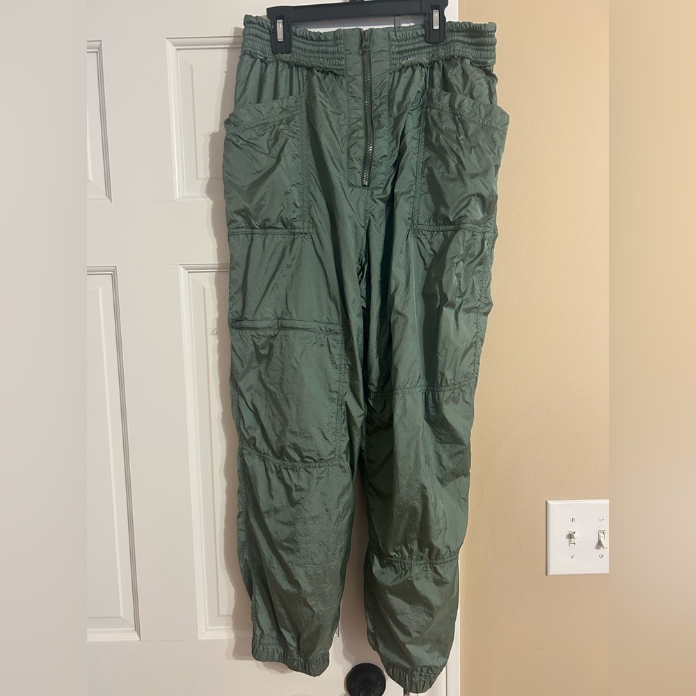 Free people movement small Green track Pants